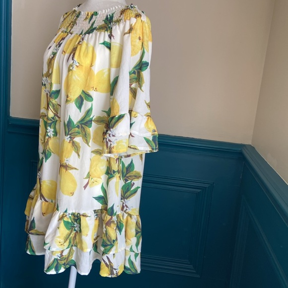 Sale 2/$15* Beautiful lemon print dress or swim cover, on/off shoulder, size M. - Picture 3 of 11